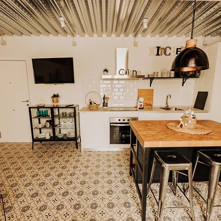Loft Centrico Con Patio Bodega San Javier Apartman Jerez de la Frontera Kültér fotó