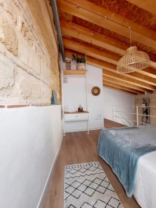 Loft Centrico Con Patio Bodega San Javier Apartman Jerez de la Frontera Kültér fotó