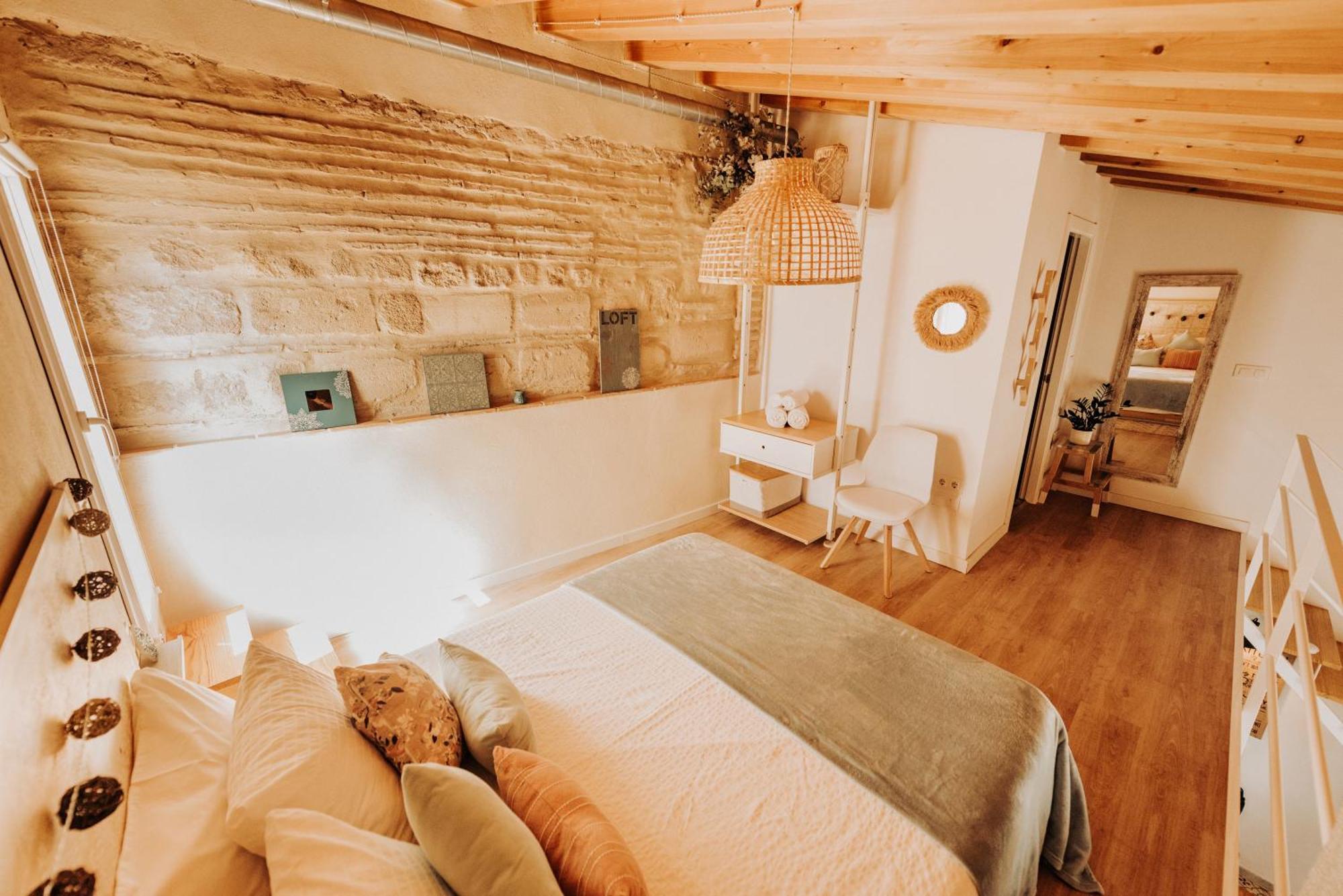 Loft Centrico Con Patio Bodega San Javier Apartman Jerez de la Frontera Kültér fotó