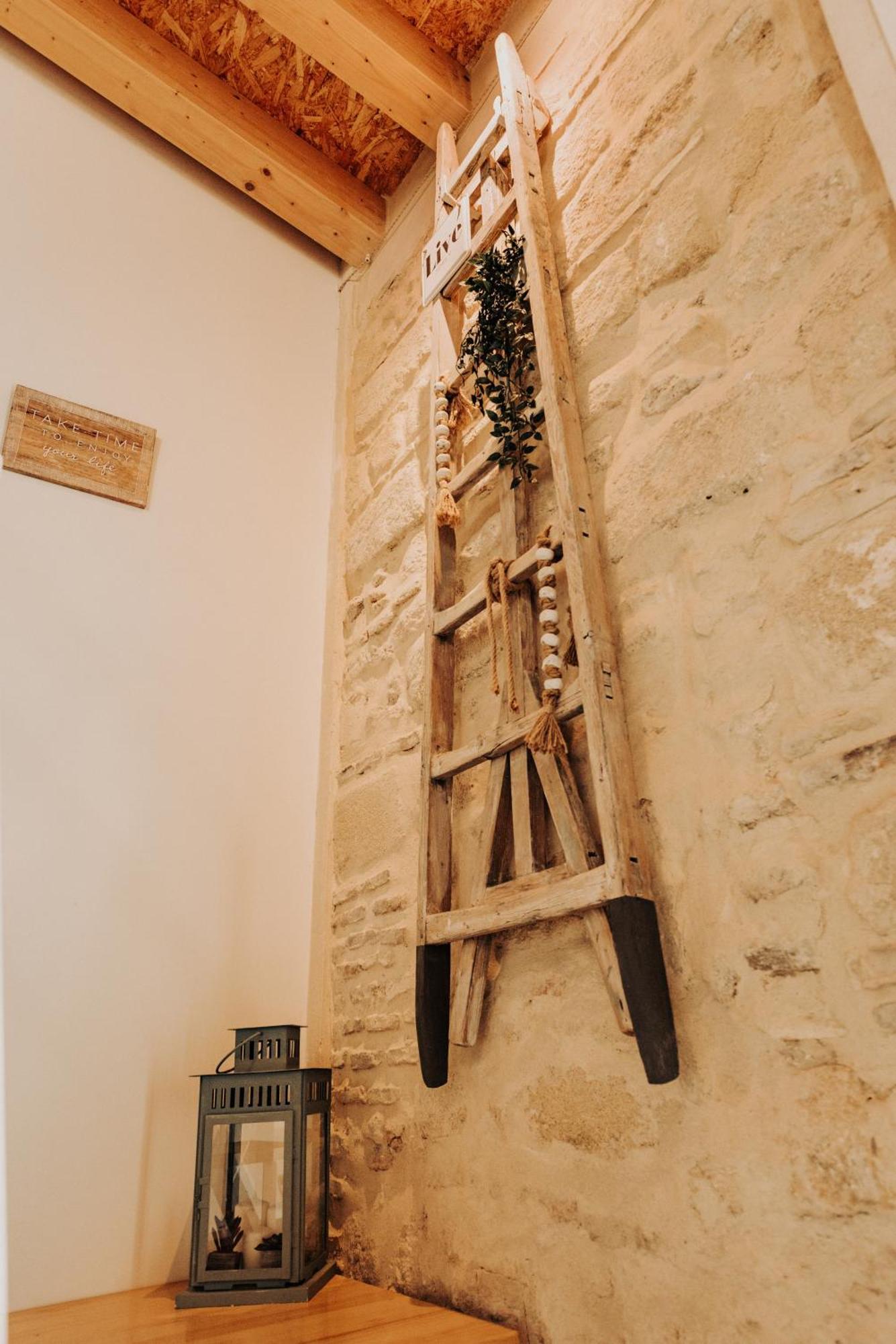 Loft Centrico Con Patio Bodega San Javier Apartman Jerez de la Frontera Kültér fotó